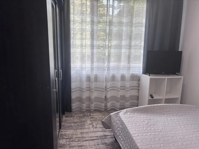 Drumul Taberei, Frigocom, Valea Ialomitei, apartament 3 camere modern.